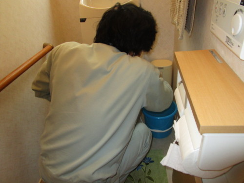 トイレ水抜き２