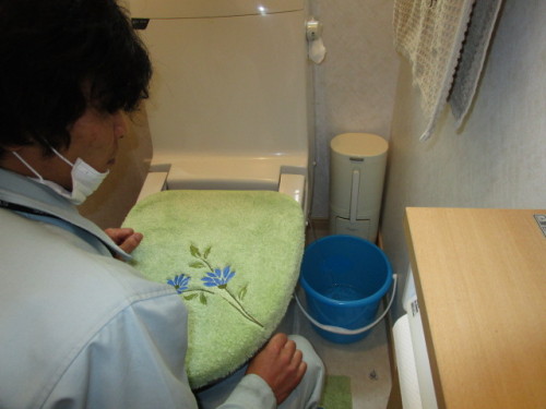 トイレ水抜き３